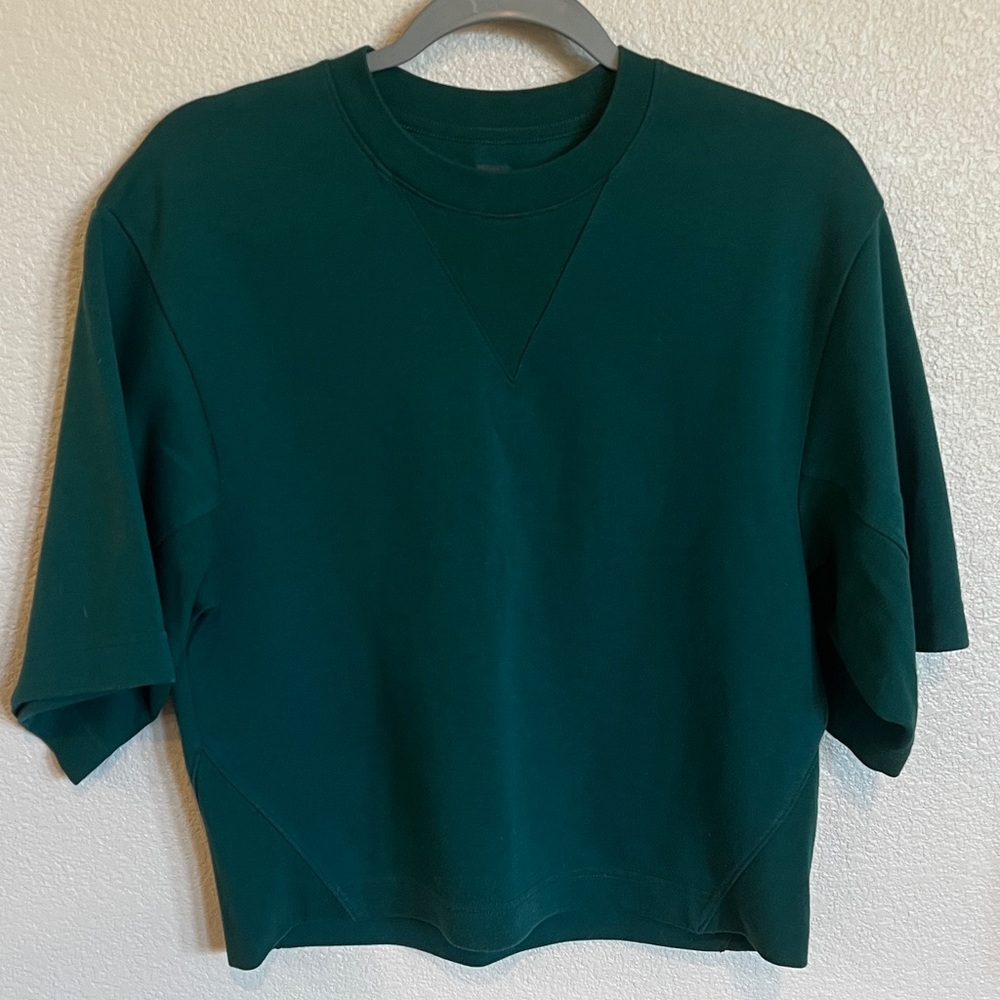 The North Face Women's Dark Green Sweatshirt